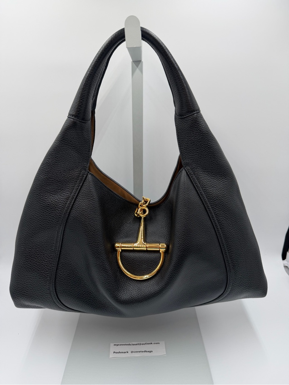 Gucci Softbit Maxi, Like New, w/Pouch, Dust Bag, Inserts, and Entrupy COA